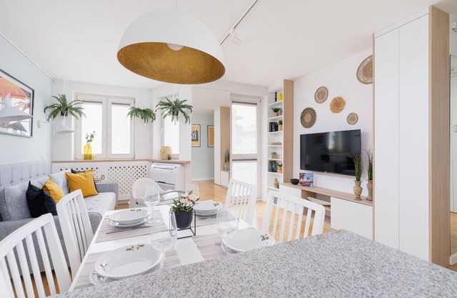 Apartment Bartla 19 by Renters