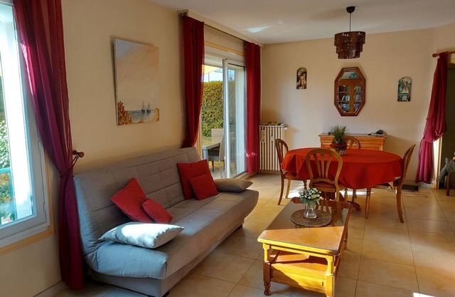 Apartment by the sea - everything within walking distance