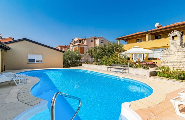 Apartment Dika by Interhome