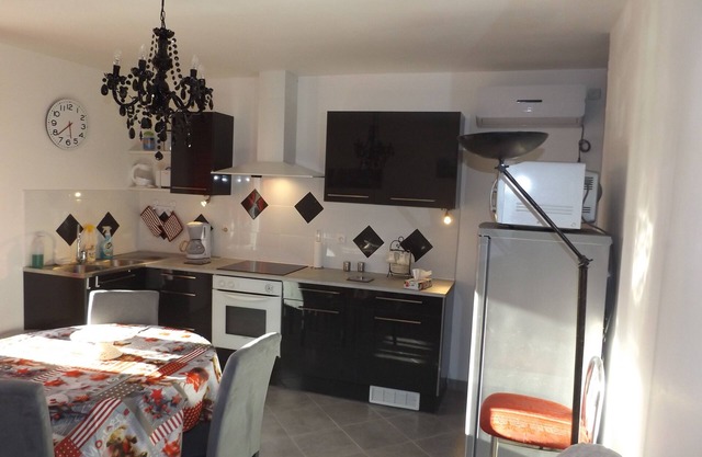 Apartment for 4 people in Vergèze