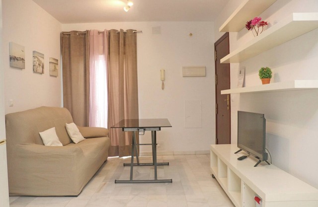 Apartment for four in Cádiz city centre