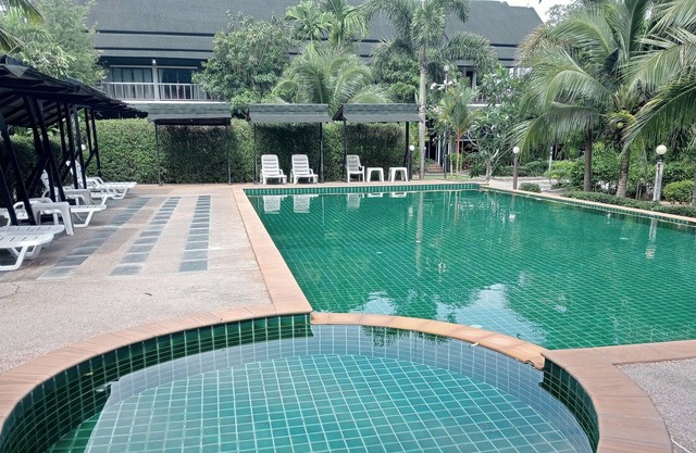 Apartment gardenview 2Bwd/1bath