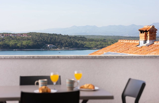 Apartment Grasa (10048-A1) - Soline - island Krk