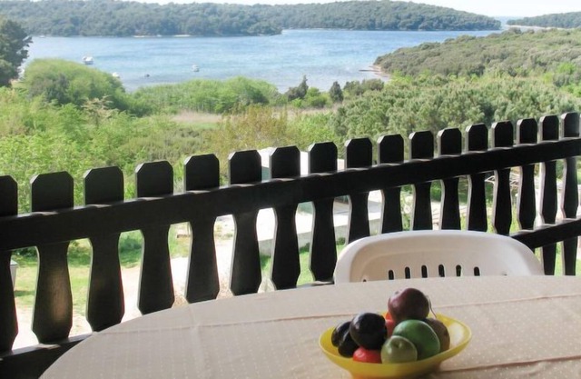 Apartment Hula (PUL249) in Pula - 4 persons, 1 bedrooms