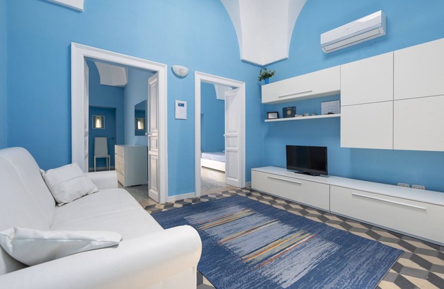Apartment 'I Cieli Di Ostuni' with Balcony, Wi-Fi and Air Conditioning
