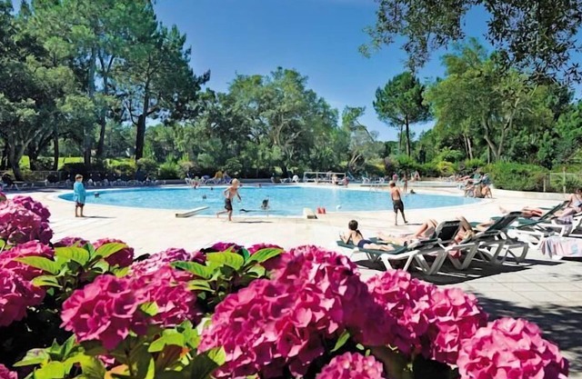 Apartment in a residential leisure * for 4 people