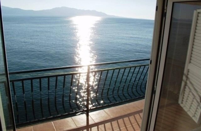 Apartment in Brist with Seaview, Balcony, Air condition, WIFI (641-1)