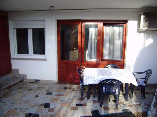 Apartment in Cavle 38810