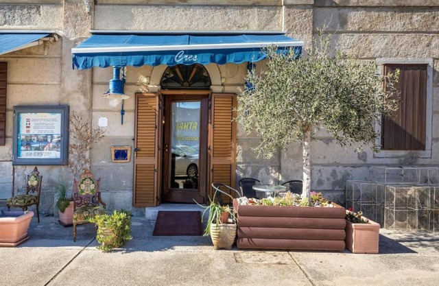 Apartment in Cres near Old Town and Beaches