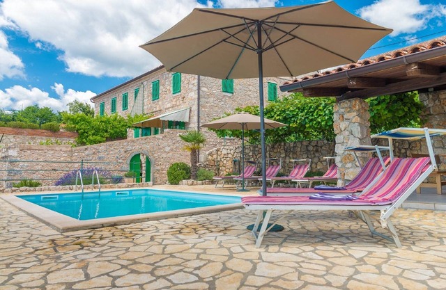 Apartment in Crikvenica with Scenic Terrace