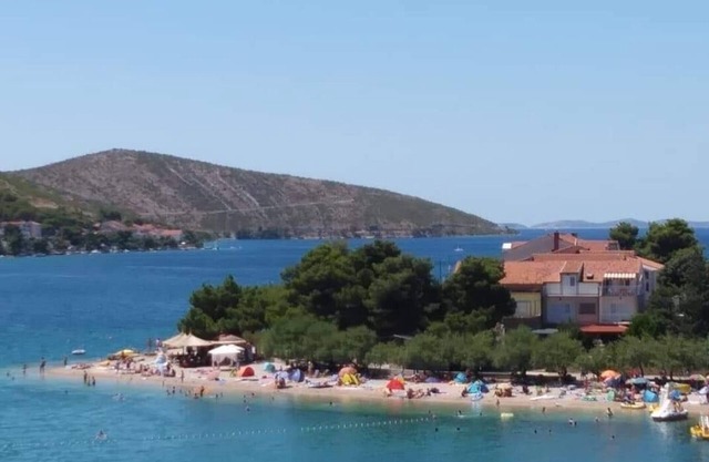 Apartment in Grebaštica with Seaview, Terrace, Air condition, WIFI (886-3)