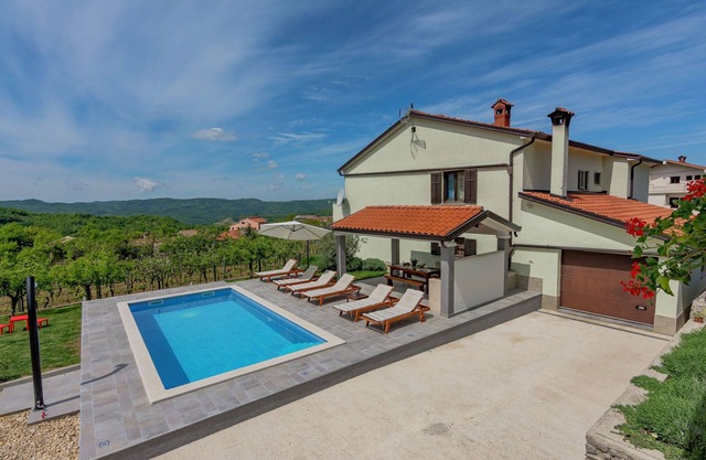 Apartment in Istria with Nature Views