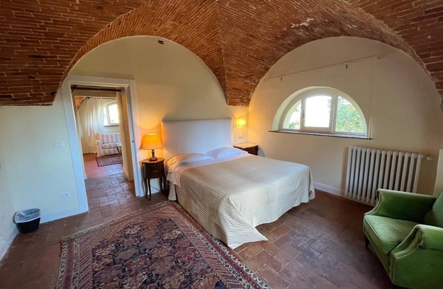 Apartment in eighteenth-century villa