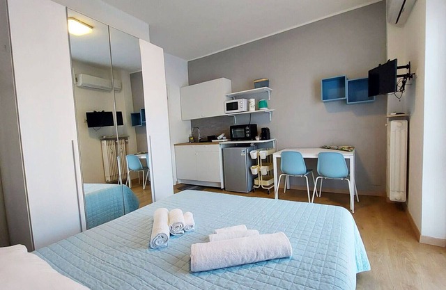 Apartment in Pavia with 1 bedrooms sleeps 2