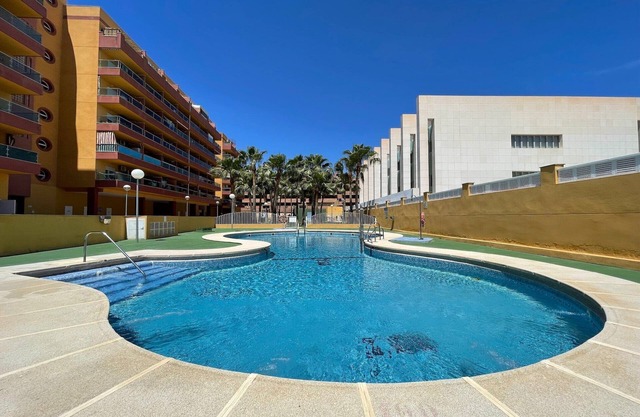 Apartment in Roquetas near the beach