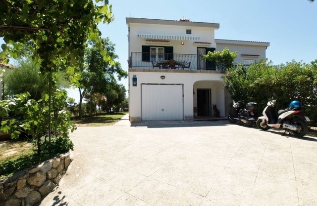 Apartment in Rab with Seaview, Balcony, WIFI, Washing machine (3728-1)