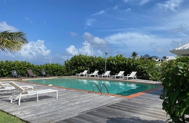 Apartment in residence with terrace and swimming pool, sea view