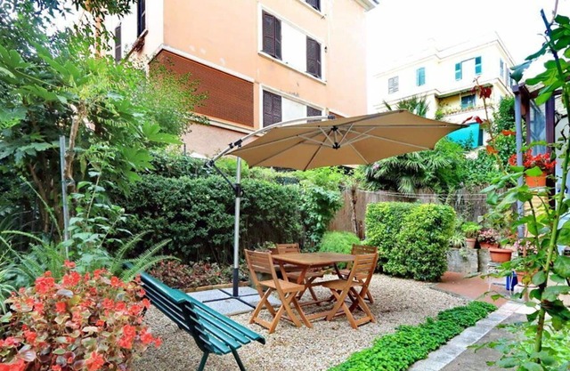 Apartment in Rome with 1 bedrooms sleeps 4