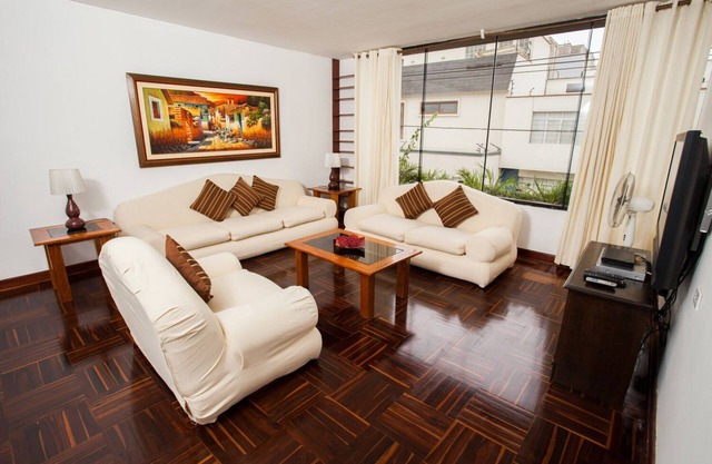 Apartment in San Isidro, El Olivar Park - cleaning and internet included