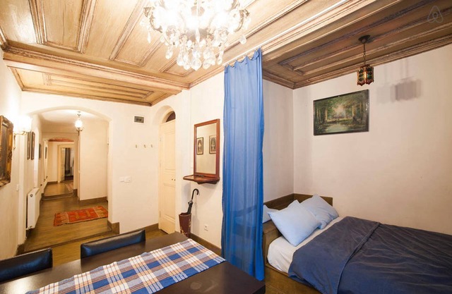 Apartment in the Heart of the City 1
