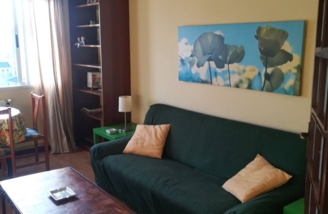 APARTMENT IN THE NEIGHBORHOOD OF ESTEIRO