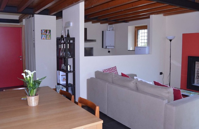 Apartment-Family-Private Bathroom-Balcony