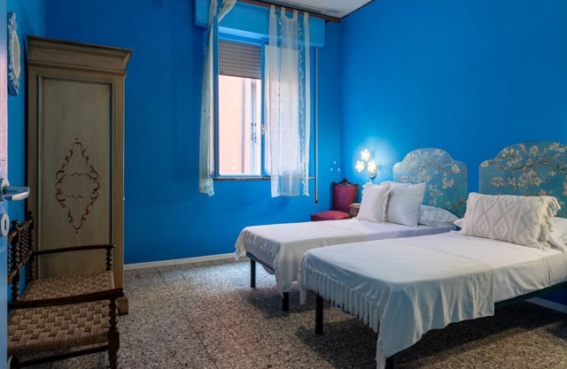 Apartment located on the second floor of a three-story building with no elevator.In 60 square meters of space it comfortably accommodates 6 people, with one double bedroom, one with two single beds and a sofa bed in the living room.The property is locate