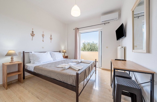 Apartment 'Lotus 1' with Sea View, Wi-Fi and Air Conditioning