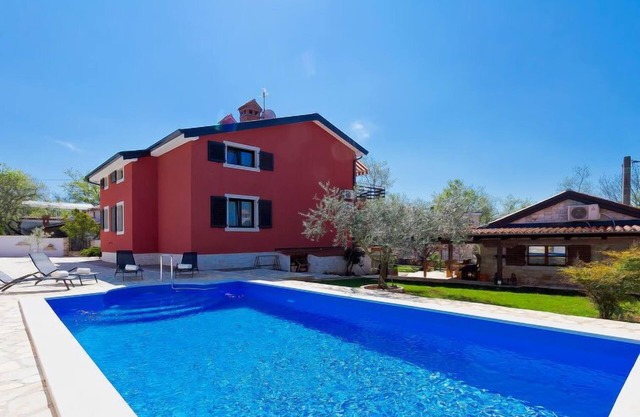 Apartment Majda by Interhome