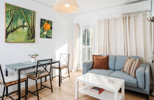 Apartment 'Malaquita' with Balcony, Wi-Fi and Air Conditioning