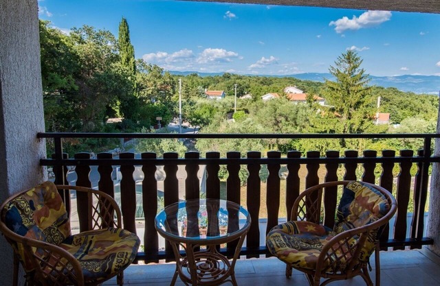 Apartment Marica (10568-A1) - Vrbnik - island Krk