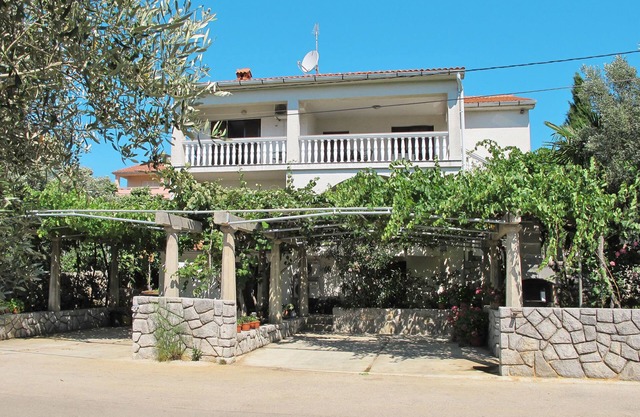 Apartment Meri by Interhome