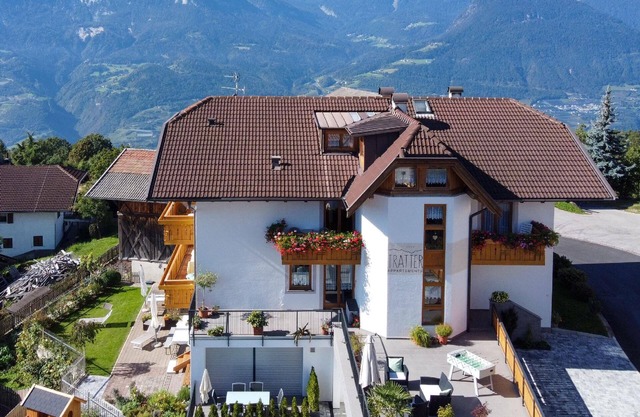 Apartment "Mölten" with a view of the surrounding mountains