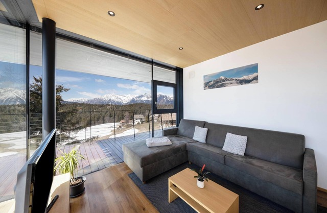 Apartment 'Mut Residenze Moritz' Close to Merano with Mountain View and Wi-Fi