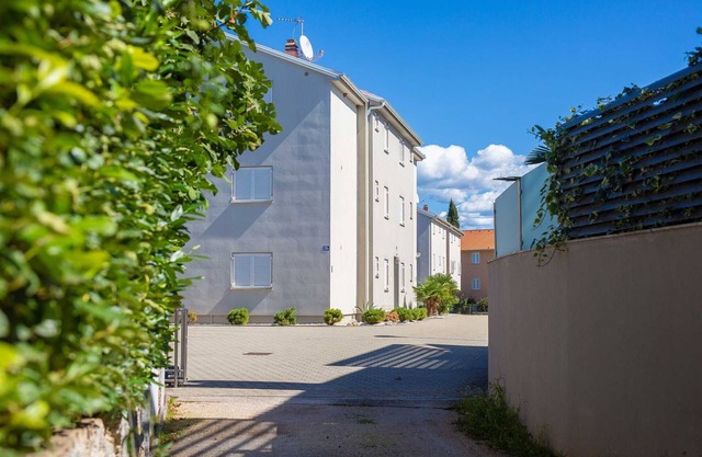 Apartment Nadica 2 with Seaview