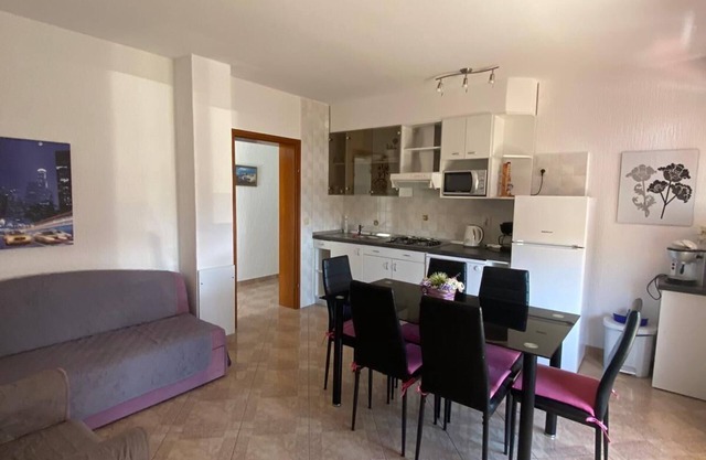 Apartment Niko (94108-A1) - Povile
