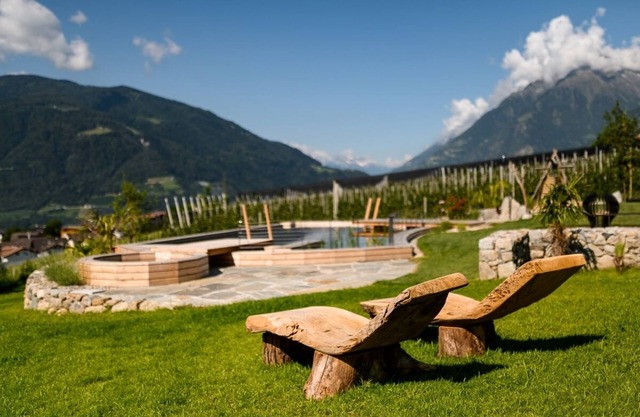 Apartment 'Pataunerhof Sambuca Lodge' with Mountain View, Shared Pool & Wi-Fi