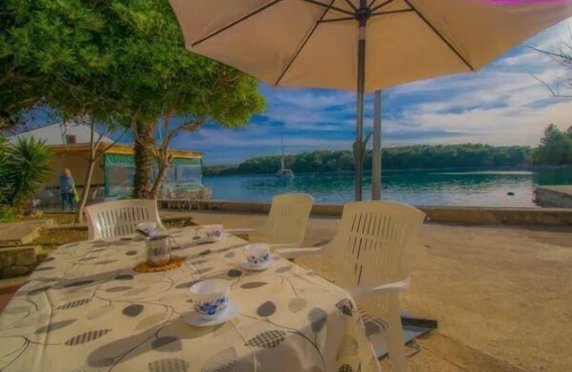 Apartment "Punta Blue" with view of the water