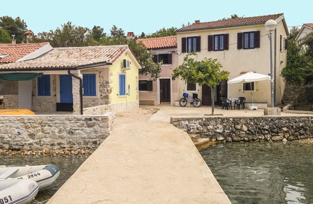 Apartment Punta Orange 5m from the sea, island Cres