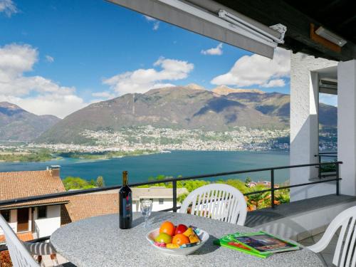 Apartment Residenza Miralago Apt- A8 by Interhome