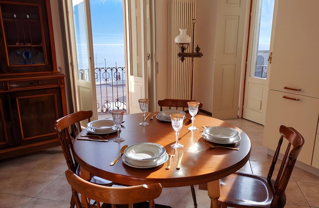 Apartment 'Spacious Historic F1' with Lake View, Wi-Fi and Air Conditioning