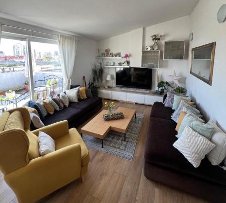 Apartment Svagi Rooftop