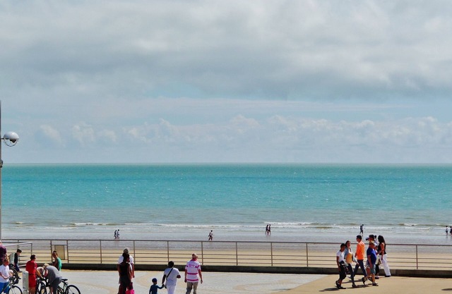 Apartment T3/58 m², Place de l'Europe on the beach