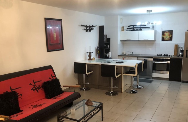 Apartment T3 Prado marseille 50 m from the velodrome stadium