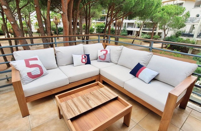 Apartment T4, air conditioned, wifi, 200m from the beach