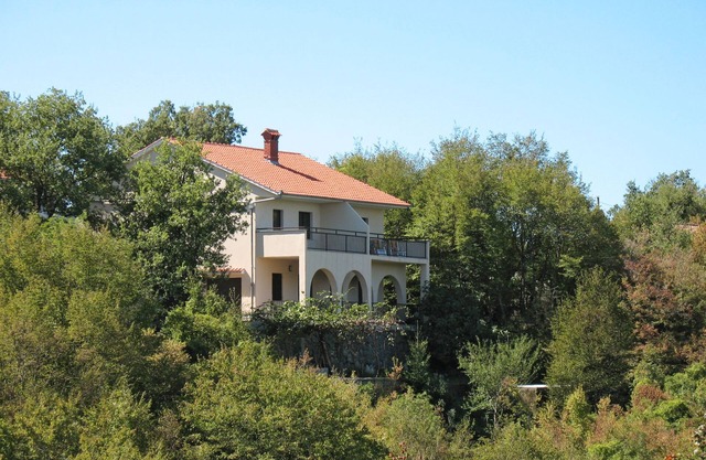 Apartment Urdih by Interhome