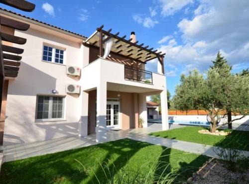 Apartment Villa Troskot