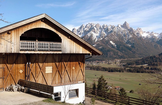Apartment 'Wegscheiderhof' with Mountain View, Private Terrace and Wi-Fi