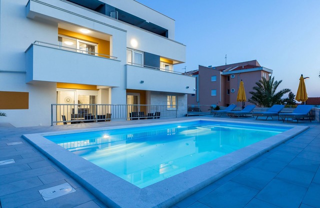 Apartment with Pool, AC, & Free WIFI