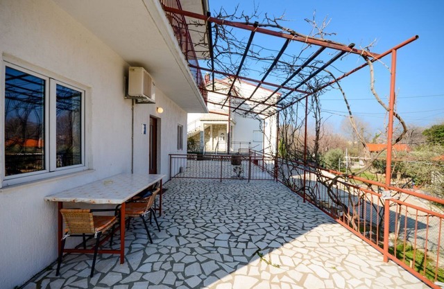 Apartments Anka (69871-A1) - Senj